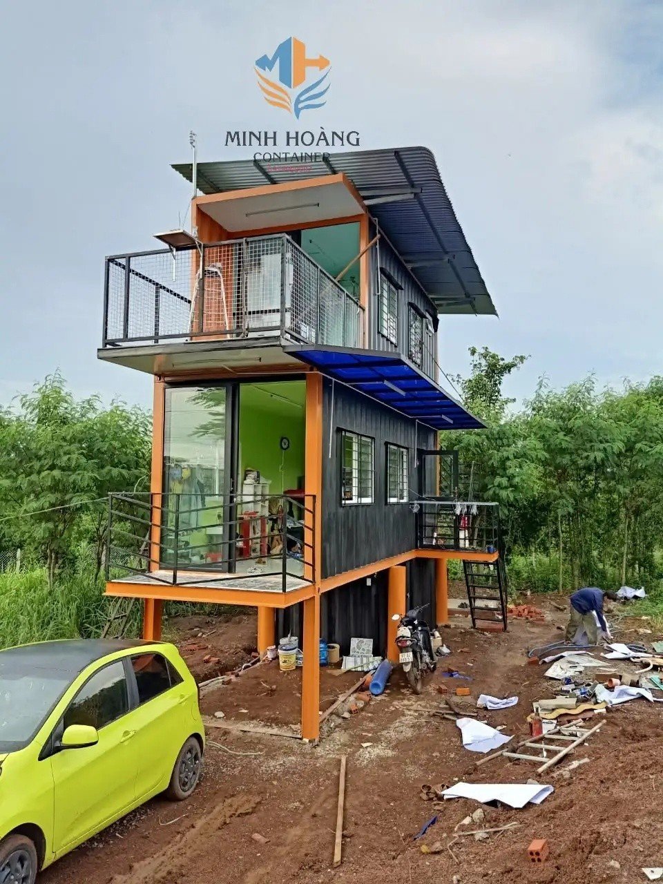 Container Nhà Ở 2 Tầng Đen 2x20 Feet Có Toilet